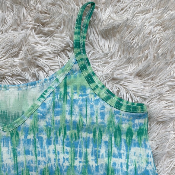 🎉HP🎉 Zenana Tie Dye Tank Top 💗 Green & Blue - Picture 7 of 14